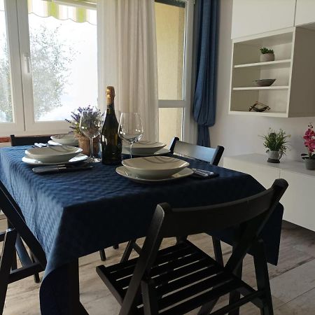 ריבה דל גארדה Lake View Studio Flat מראה חיצוני תמונה