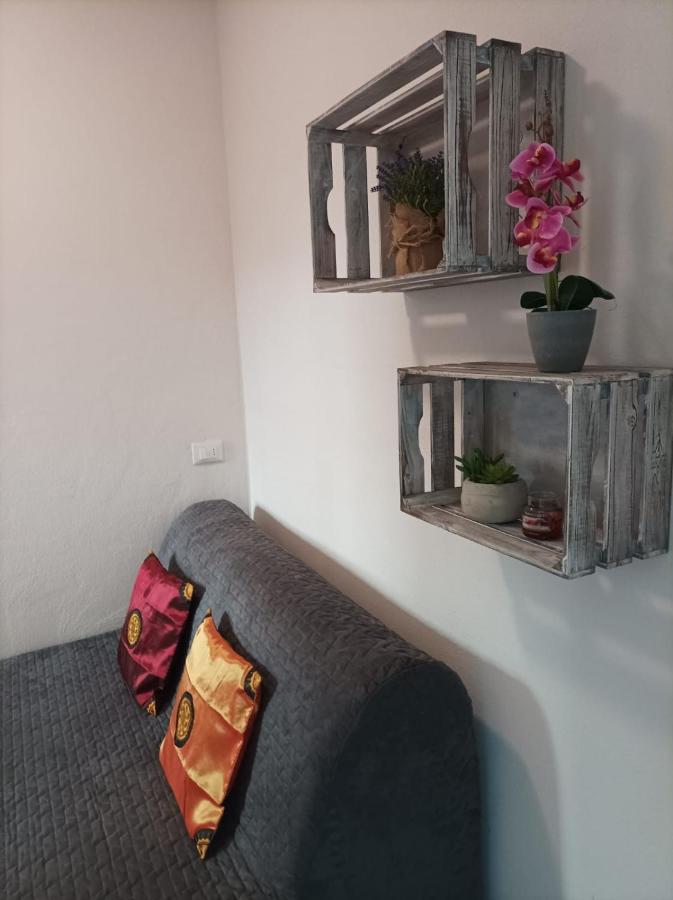 ריבה דל גארדה Lake View Studio Flat מראה חיצוני תמונה